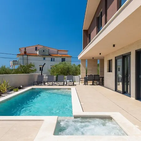 Vila Sofia - Seaview&hydromassage By Guide